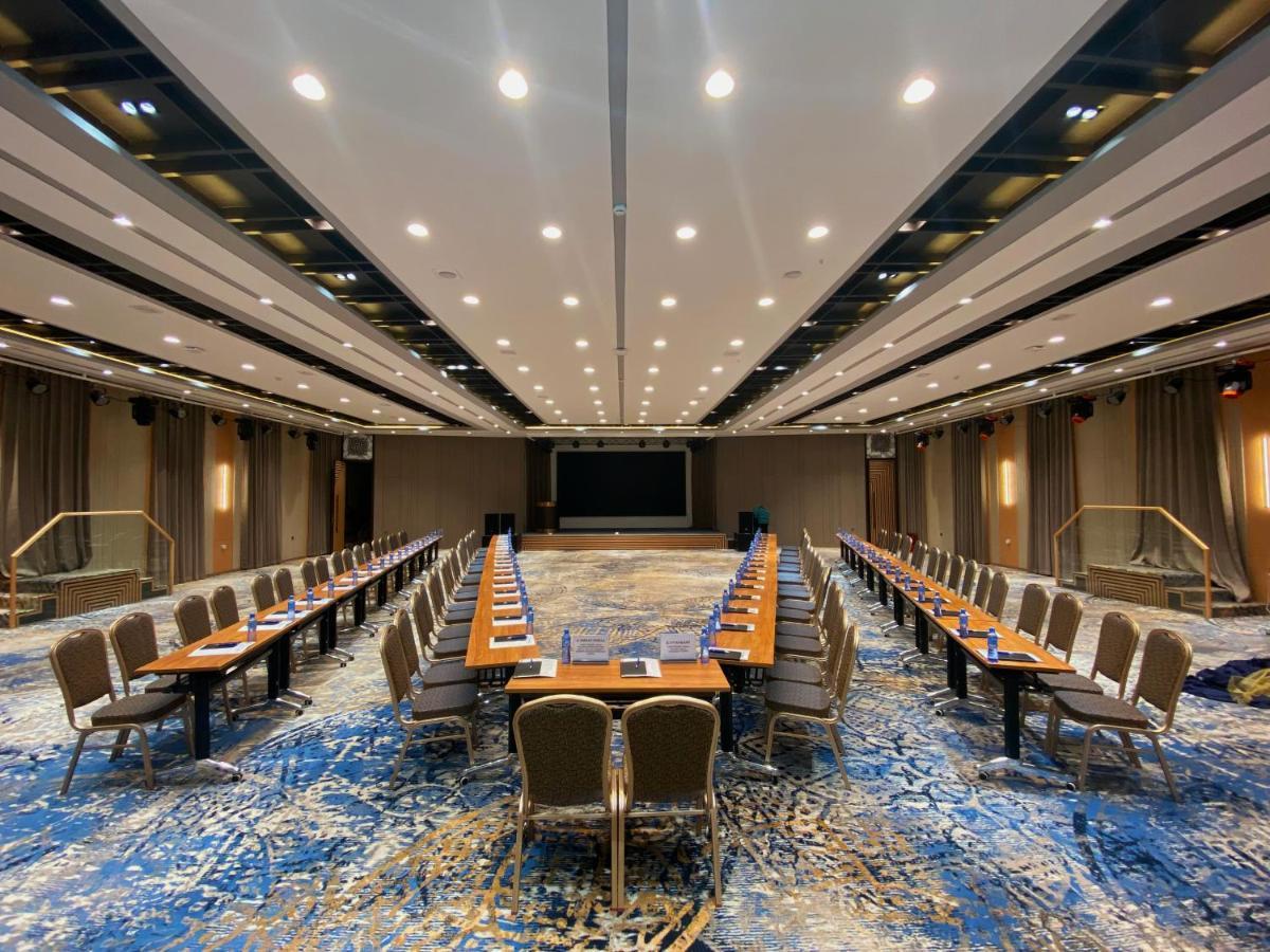 Millennium Plaza Hotel & Mall 울란바토르 외부 사진