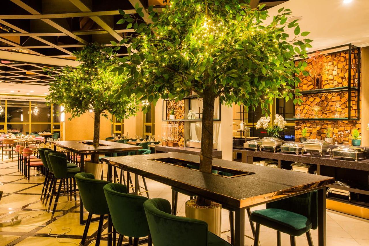 Millennium Plaza Hotel & Mall 울란바토르 외부 사진